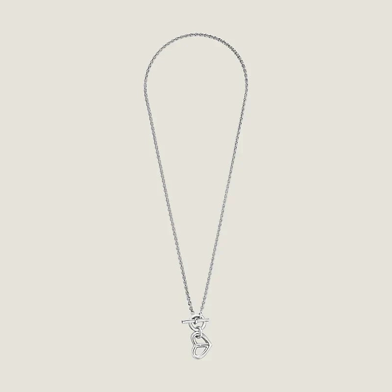 18K Hermes Cache-coeur Amulette Pendant Necklace
