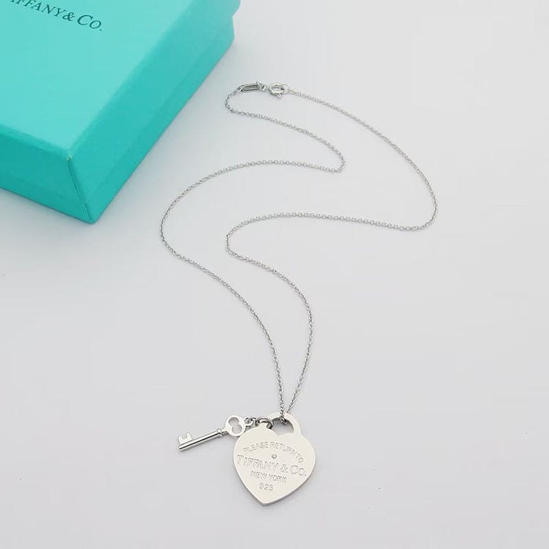 18K Tiffany Return to Heart & Key Necklace