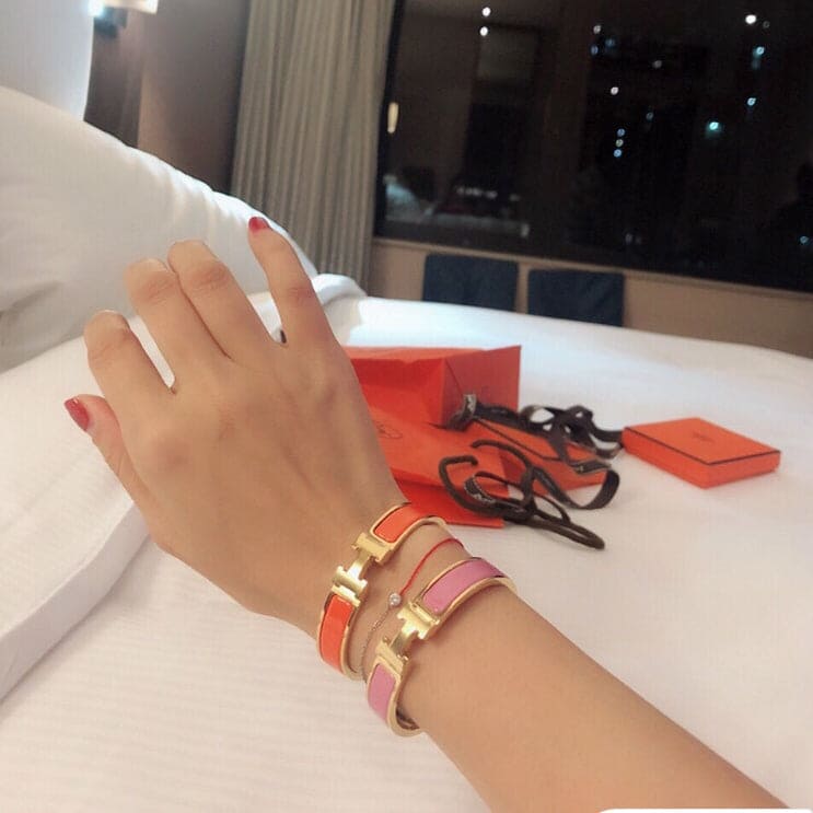 18K Hermes Clic Orange Bracelet