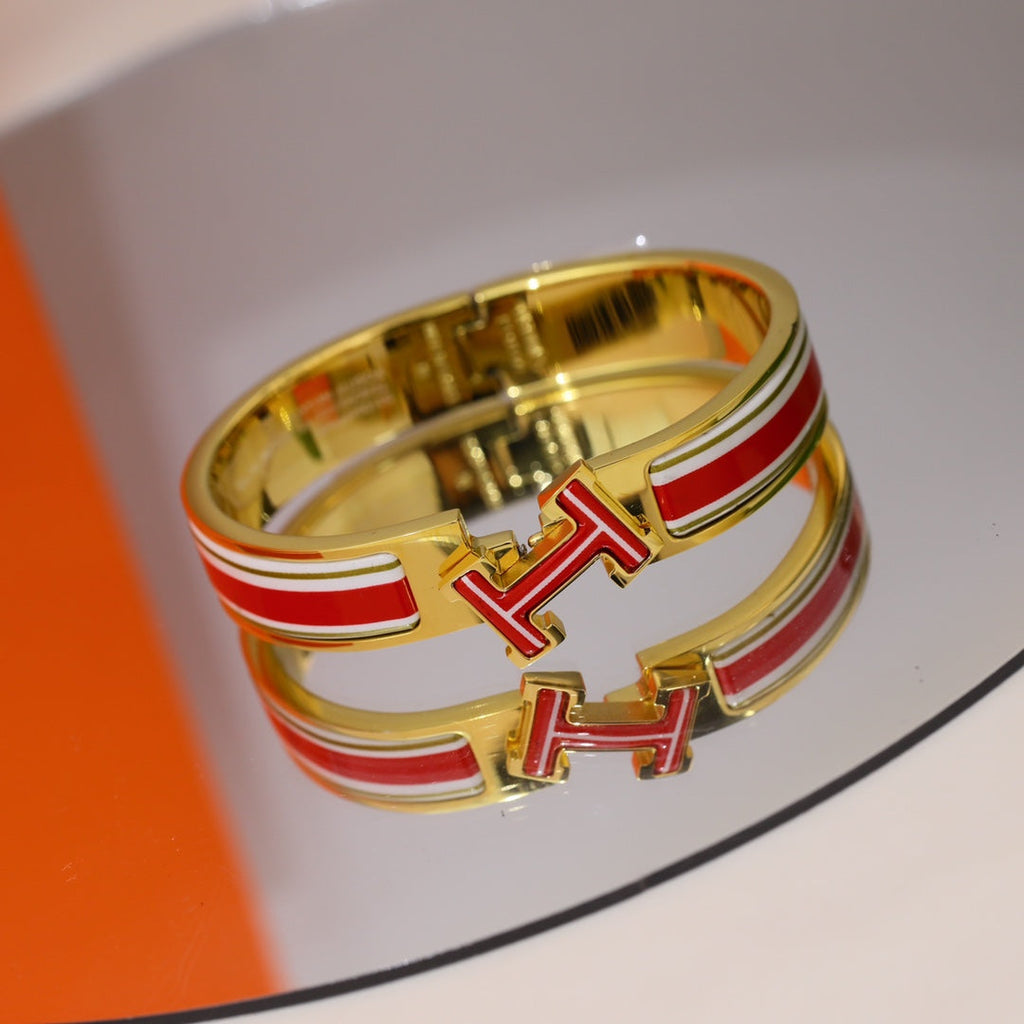 18K Hermes Clic Red & White Bracelet