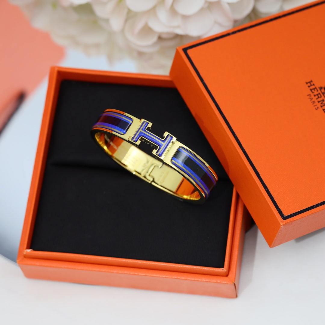 18K Hermes Clic Purple Bracelet