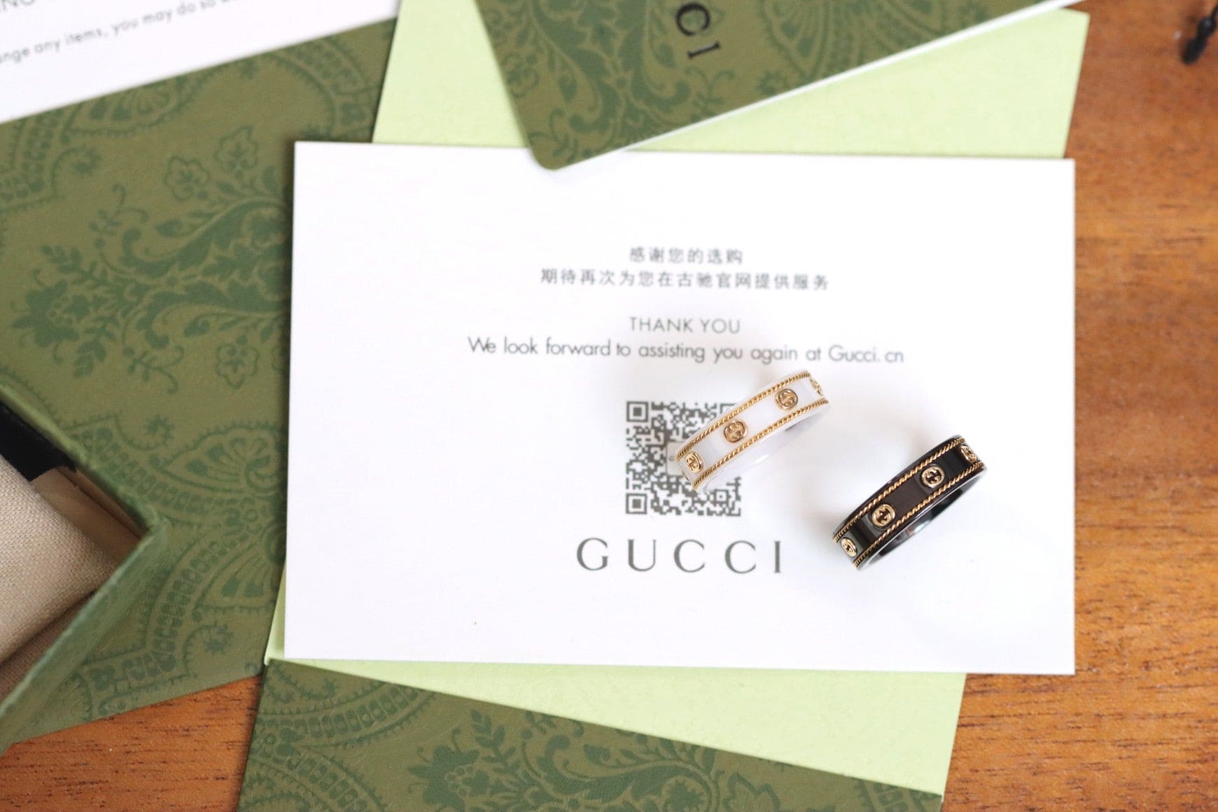 18K Gucci Double Interlocking Gucci Icon White Zirconia Ring