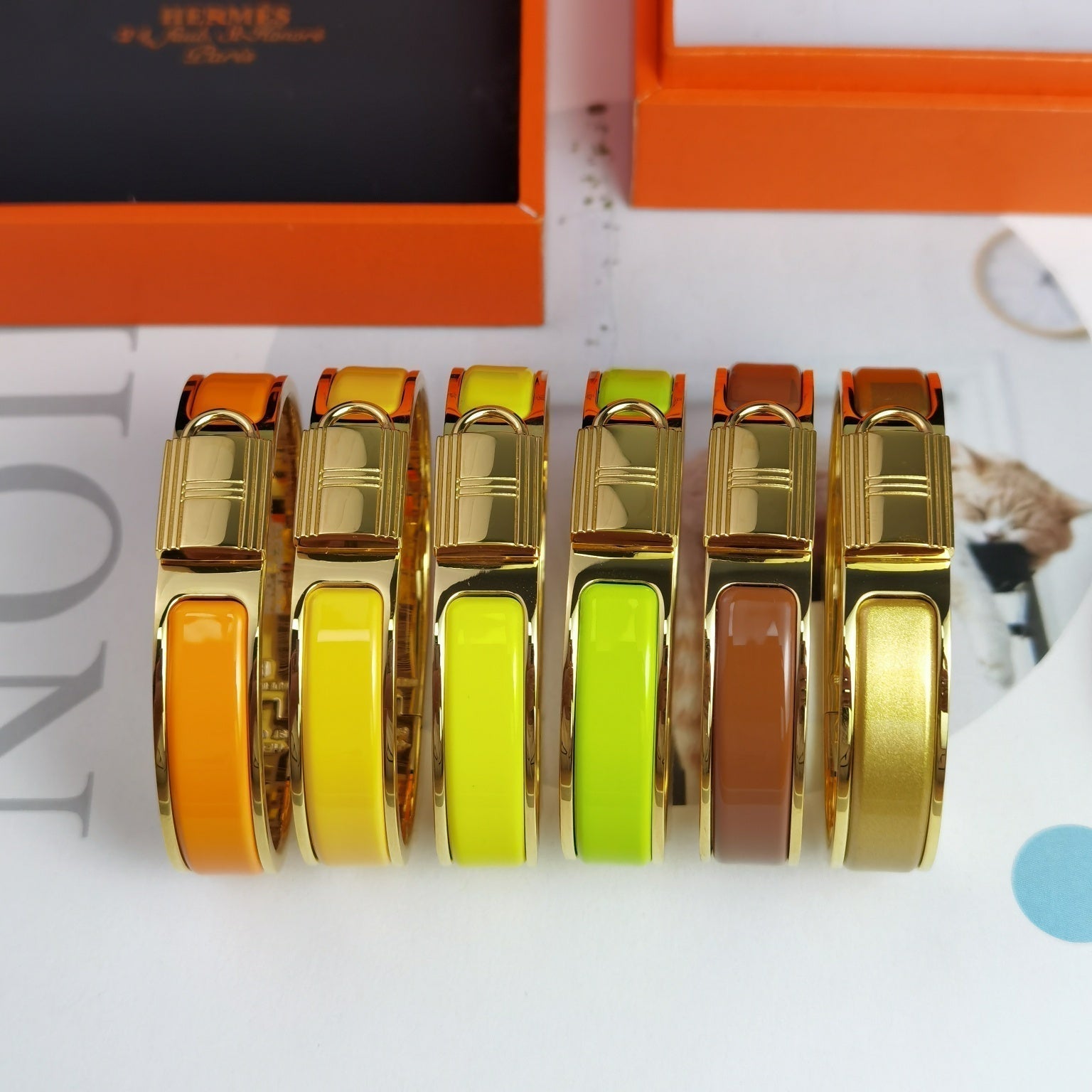 18K Hermes Clic Cadenas Yellow Bracelet