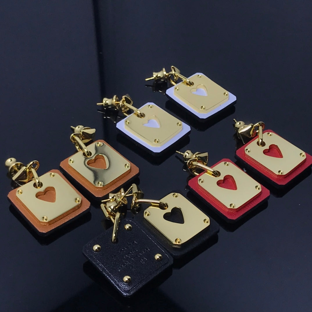18K Hermes As De Celine Red Earrings