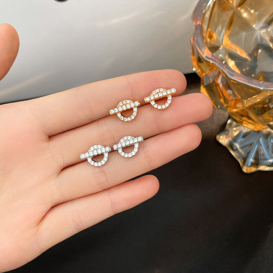 18K Hermes Finesse Diamond Stud Earrings