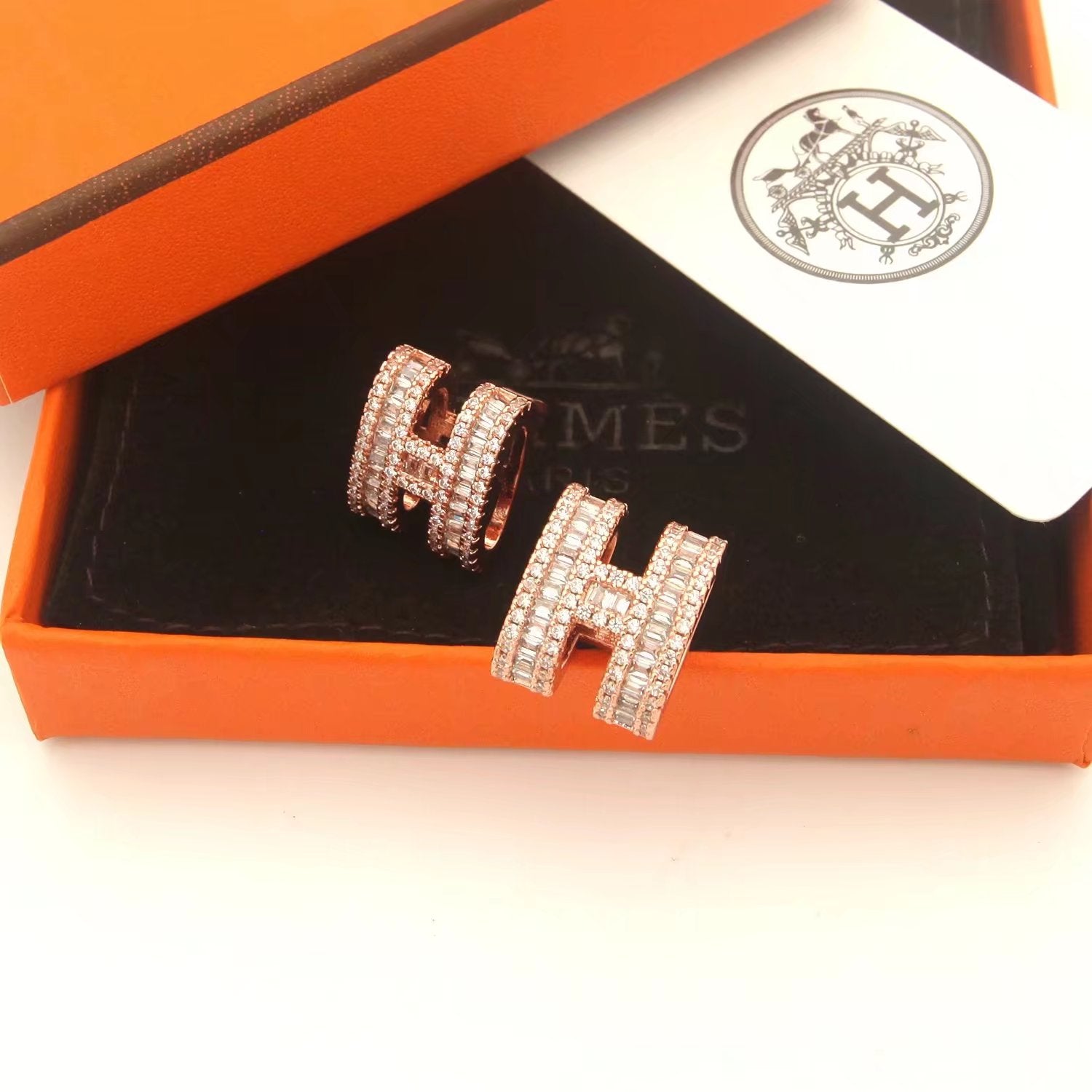 18K Hermes Pop Diamonds Earrings