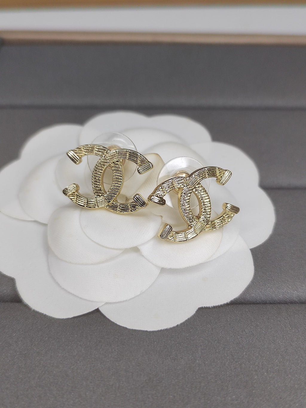 18K Chanel Classic Earrings