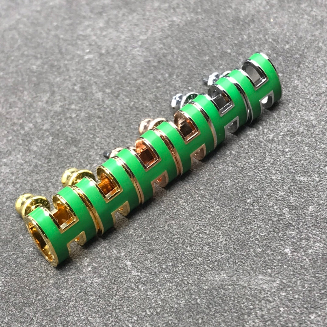 18K Hermes Mini Pop Green Earrings