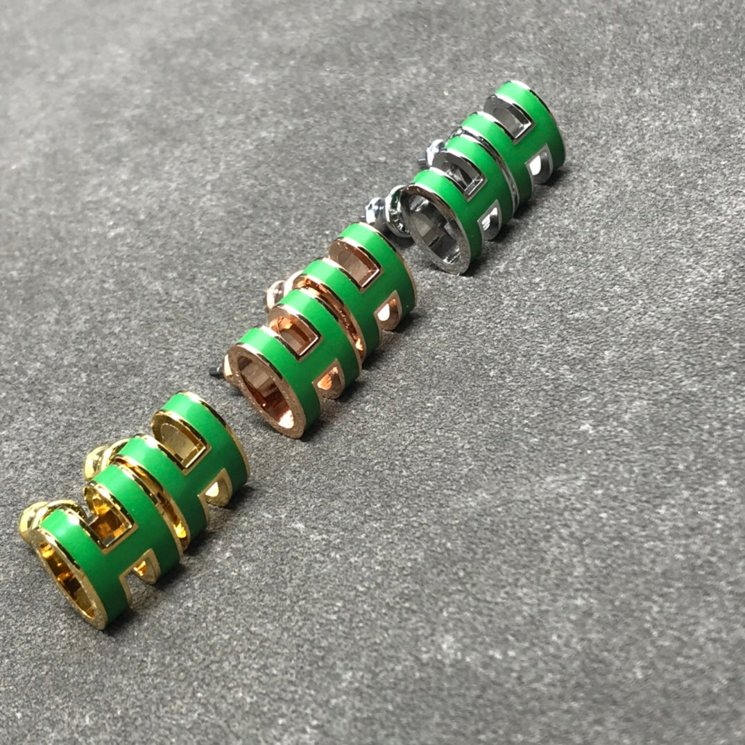 18K Hermes Mini Pop Green Earrings