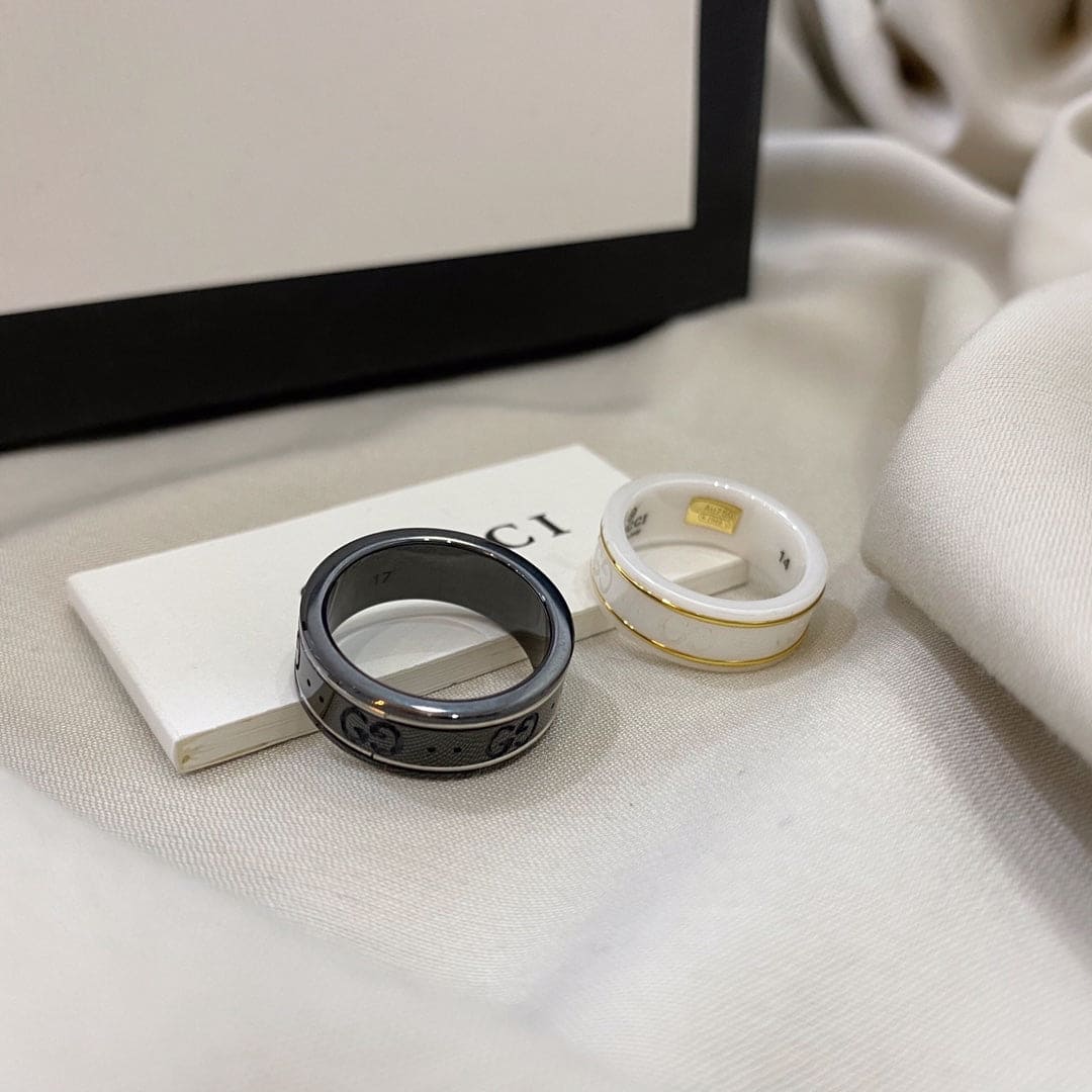 18K Gucci Double Icon Black Corundum Ring