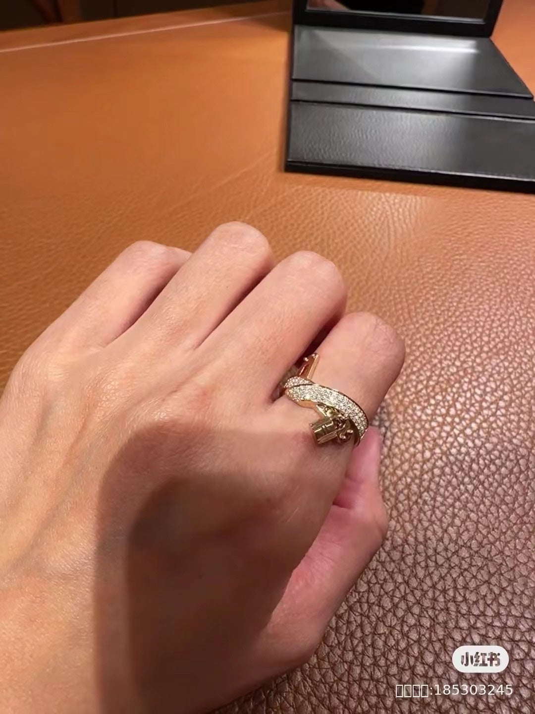 18K Hermes Kelly Gavroche Diamonds Ring