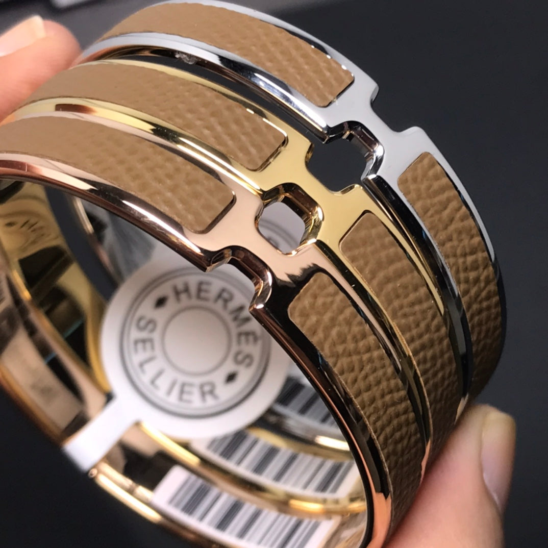 18K Hermes Olympe Brown Bracelet