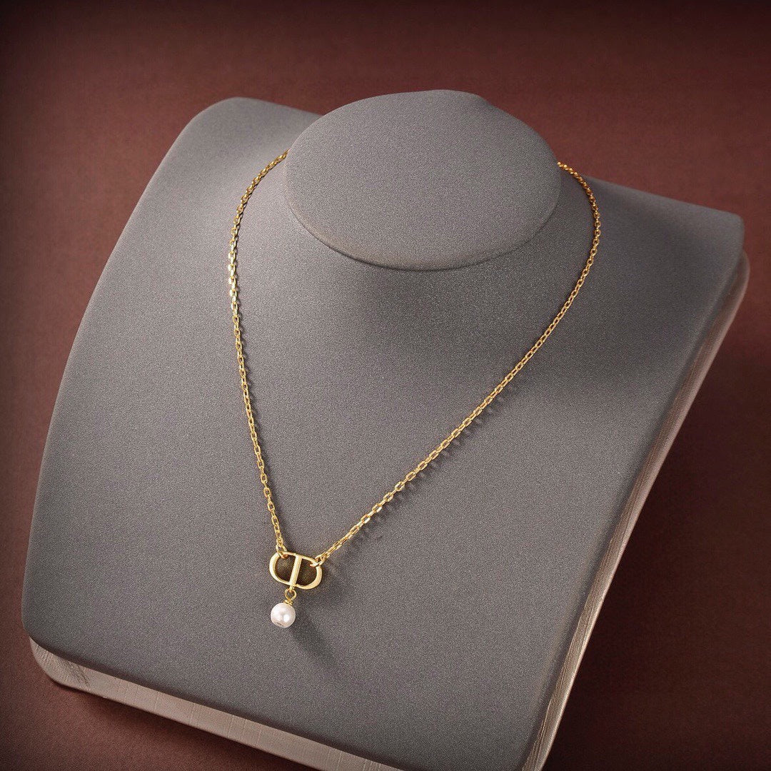 18K Dior Petit Pearl Necklace