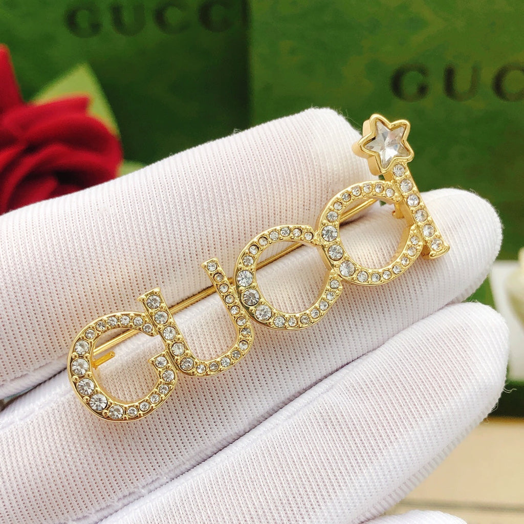 18K Gucci Double Diamonds Brooch