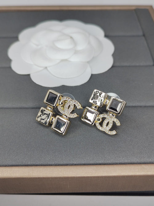 18K Chanel Black Crystals Earrings