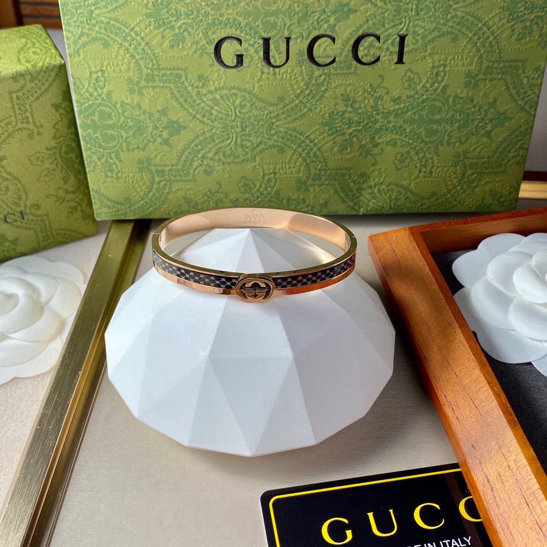 18K Gucci Double Vintage Bracelet