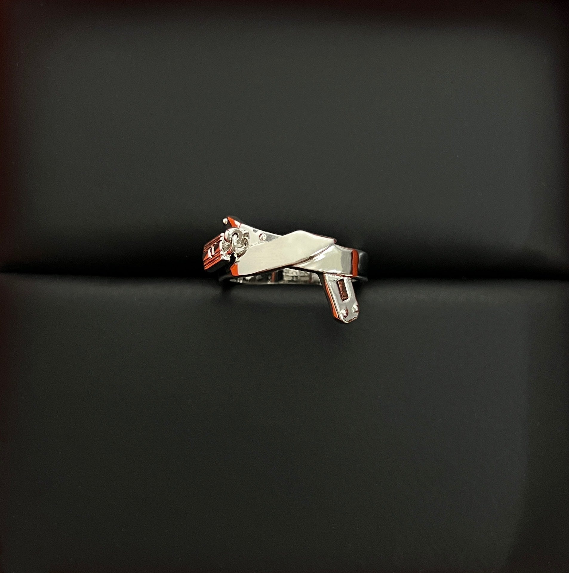 18K Hermes Kelly Gavroche Ring