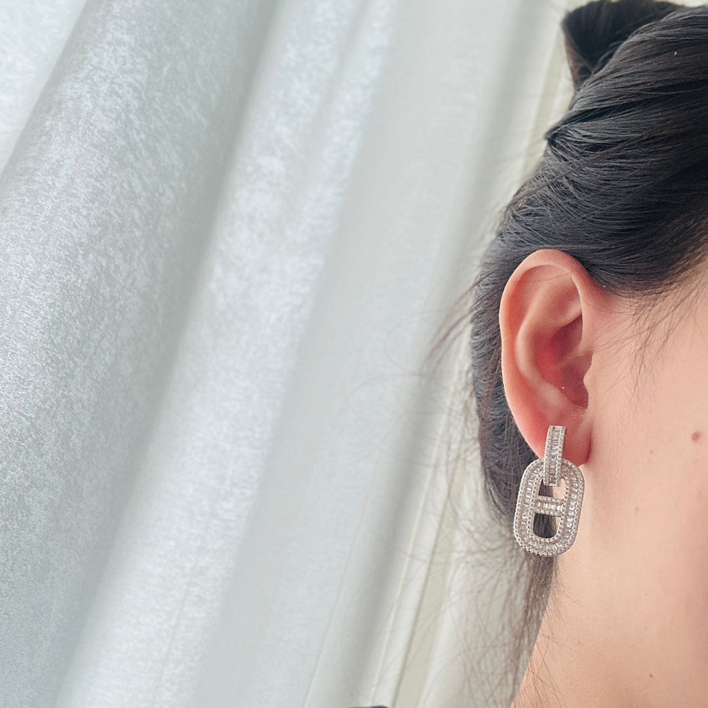 18K Hermes Diamonds Earrings