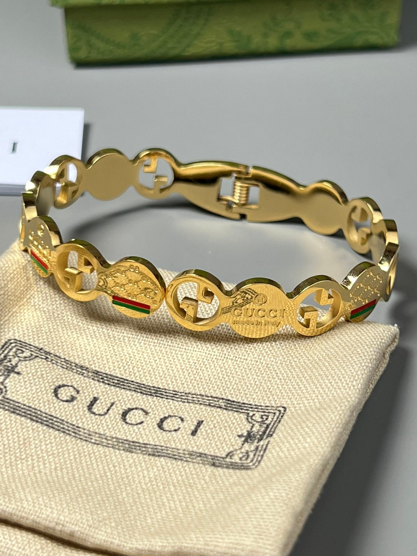 18K Gucci Double Vintage Bracelet