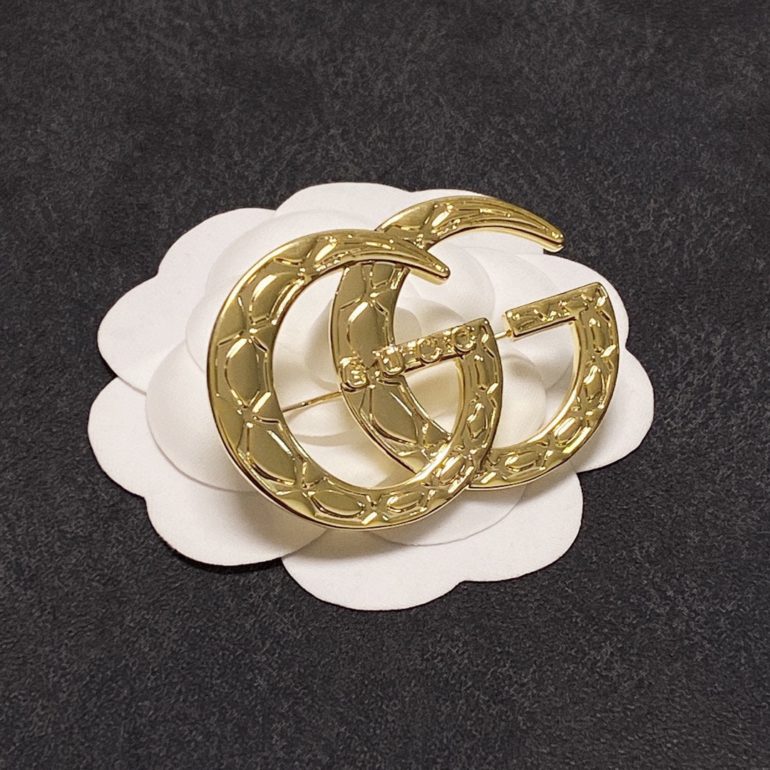 18K Gucci Double Brooch