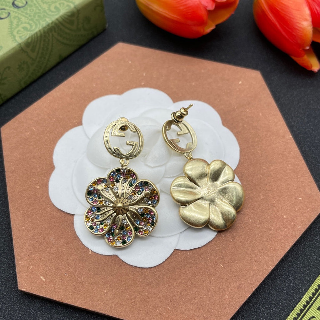 18K Gucci Double Color Crystals Flower Earrings