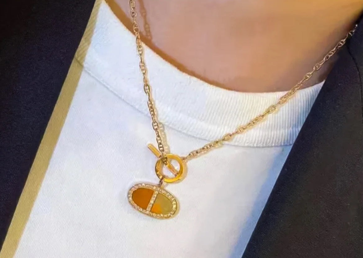 18K Hermes Chaine D'ancre Contour Pendant Necklace