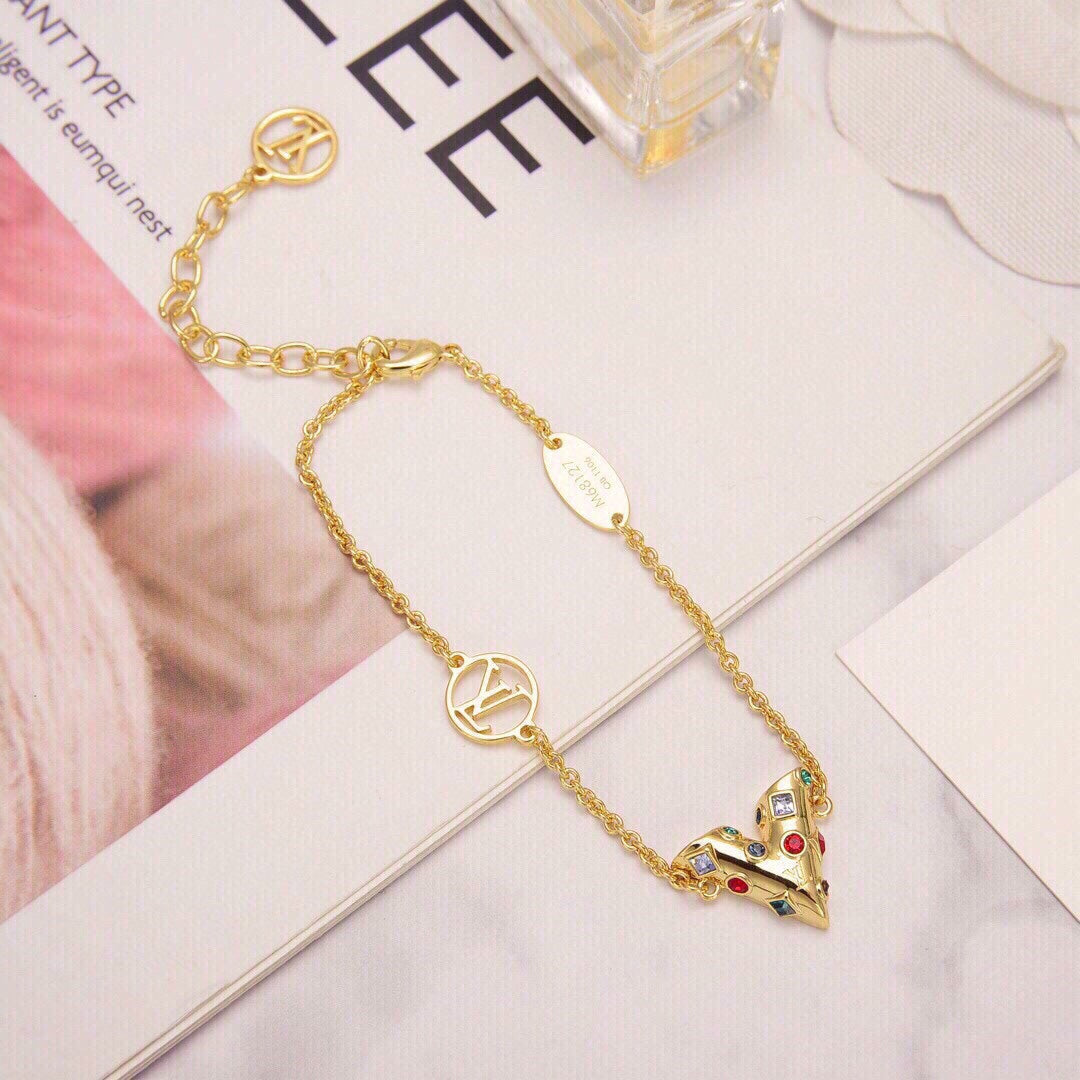 18K Louis Vuitton Essential V Plan ̈ ̈te Bracelet