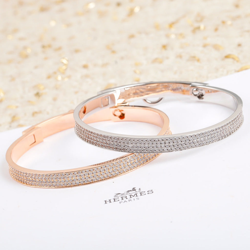 18K Hermes Collier De Chien Diamond Bracelet