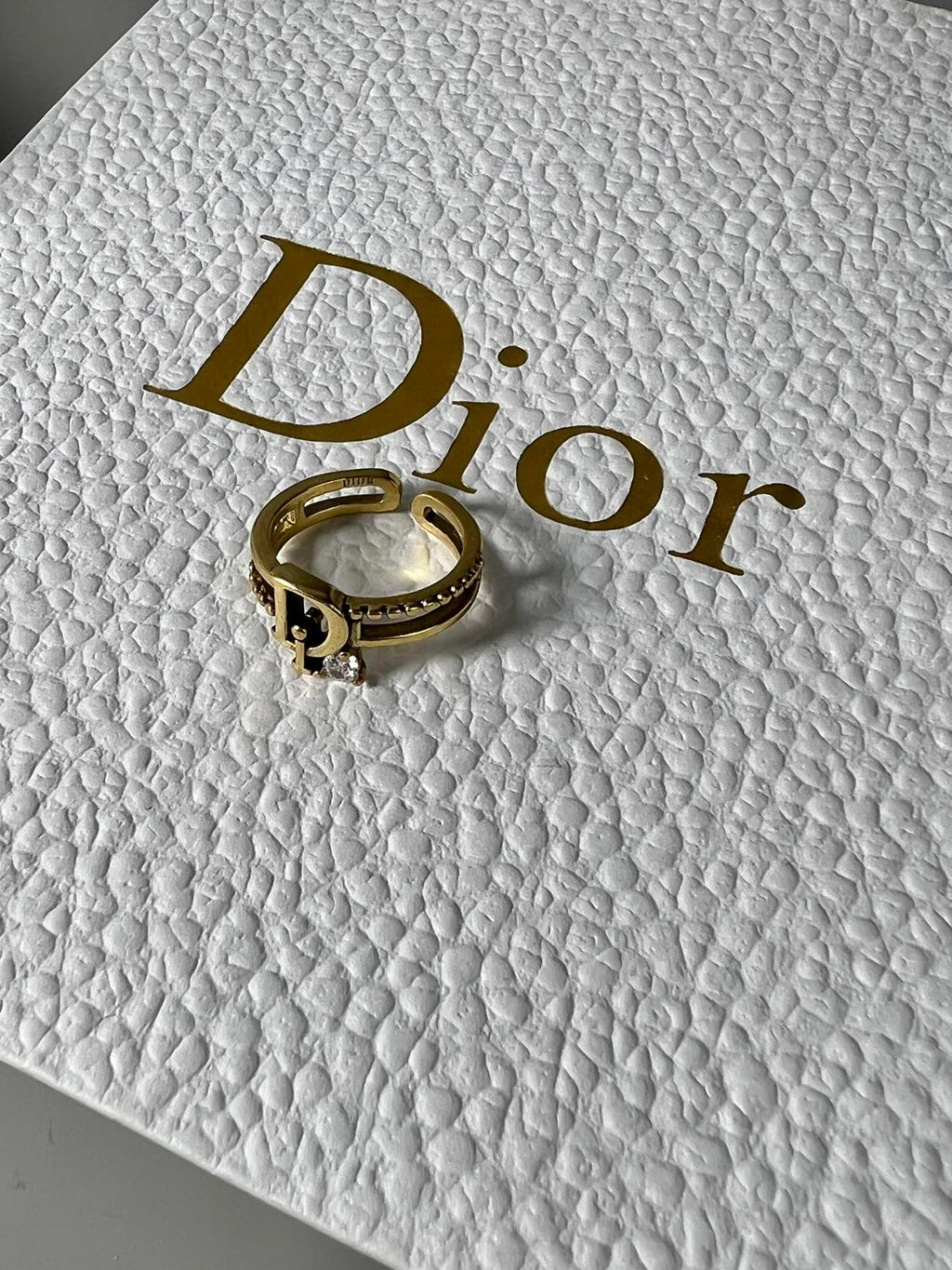 18K Dior Crystal Ring