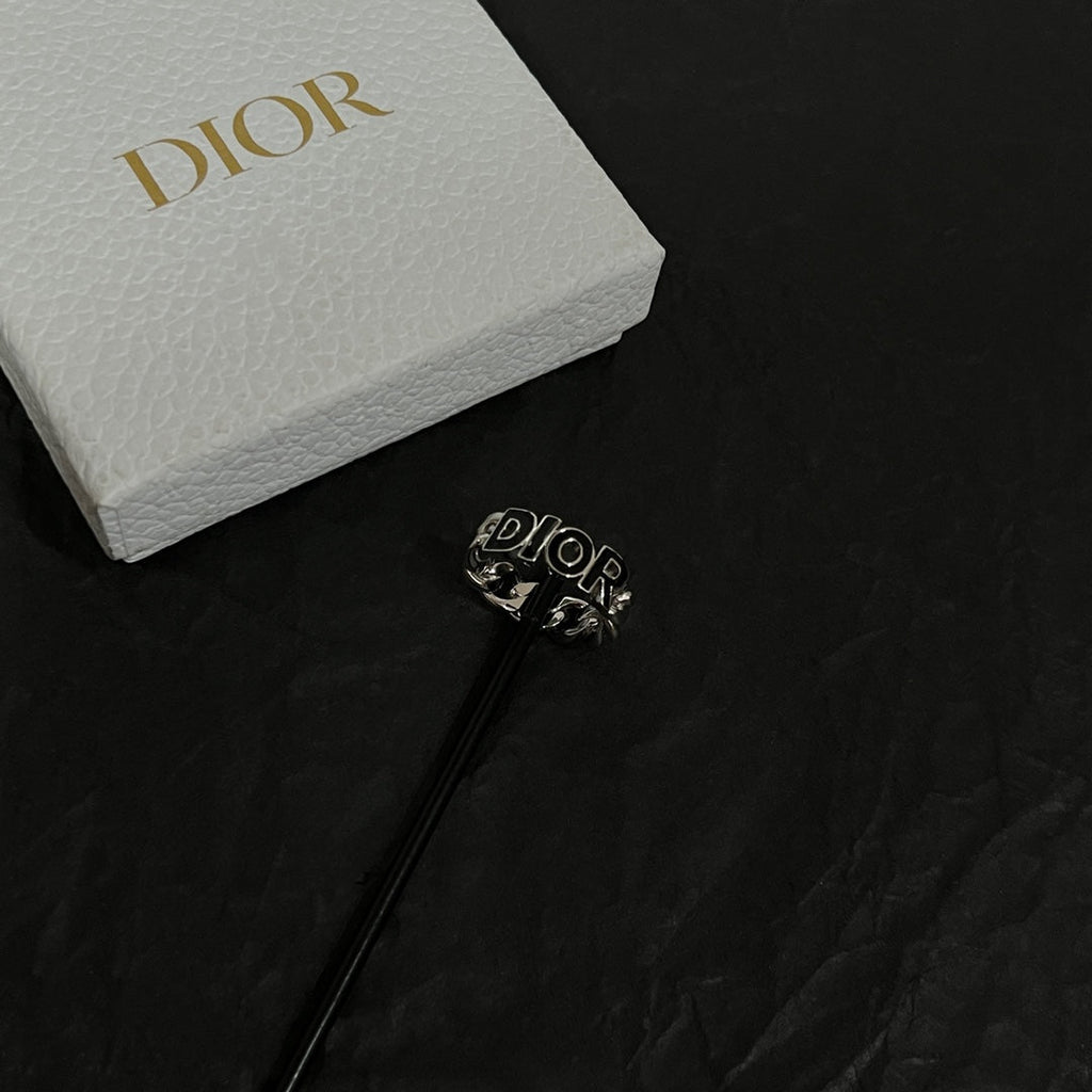 18K Dior Chain Ring