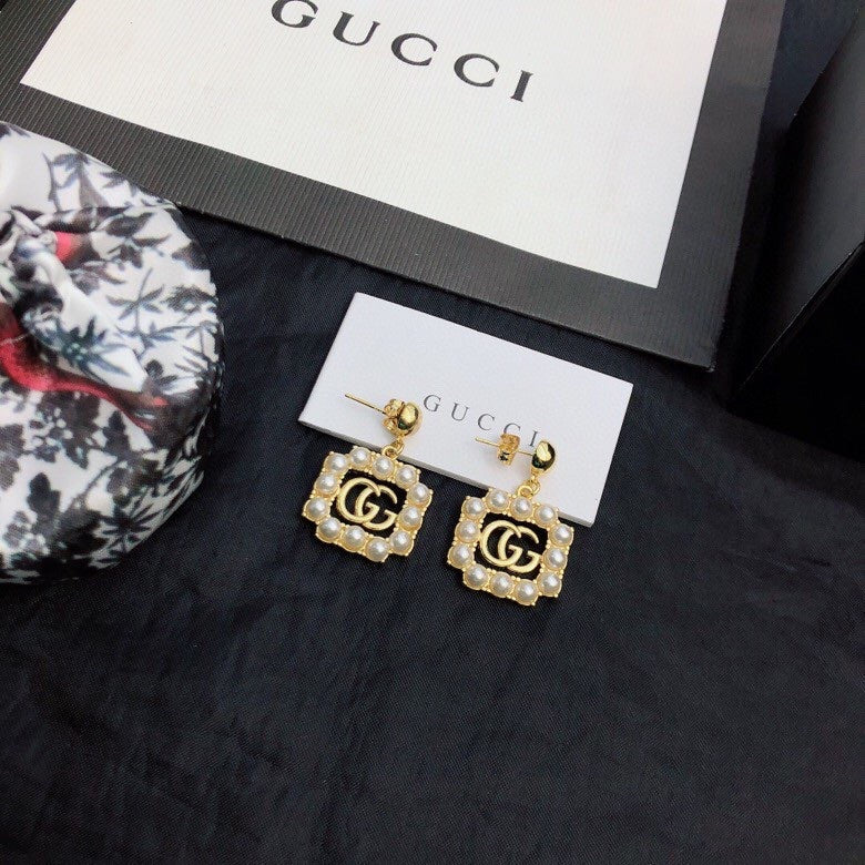18K Gucci Double Square Pearls Earrings