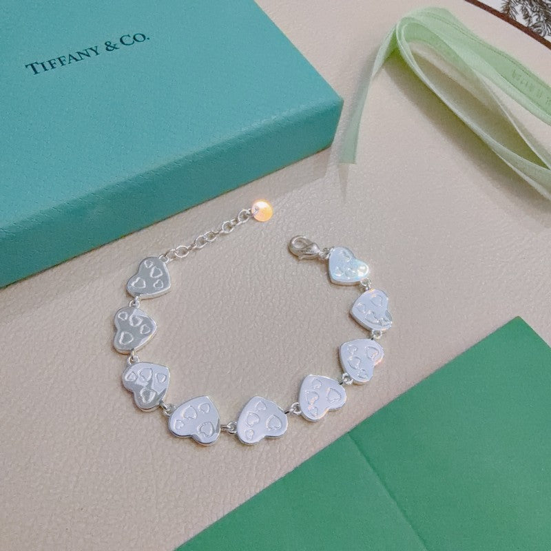 18K Tiffany Return to Green Heart Tag Bracelet