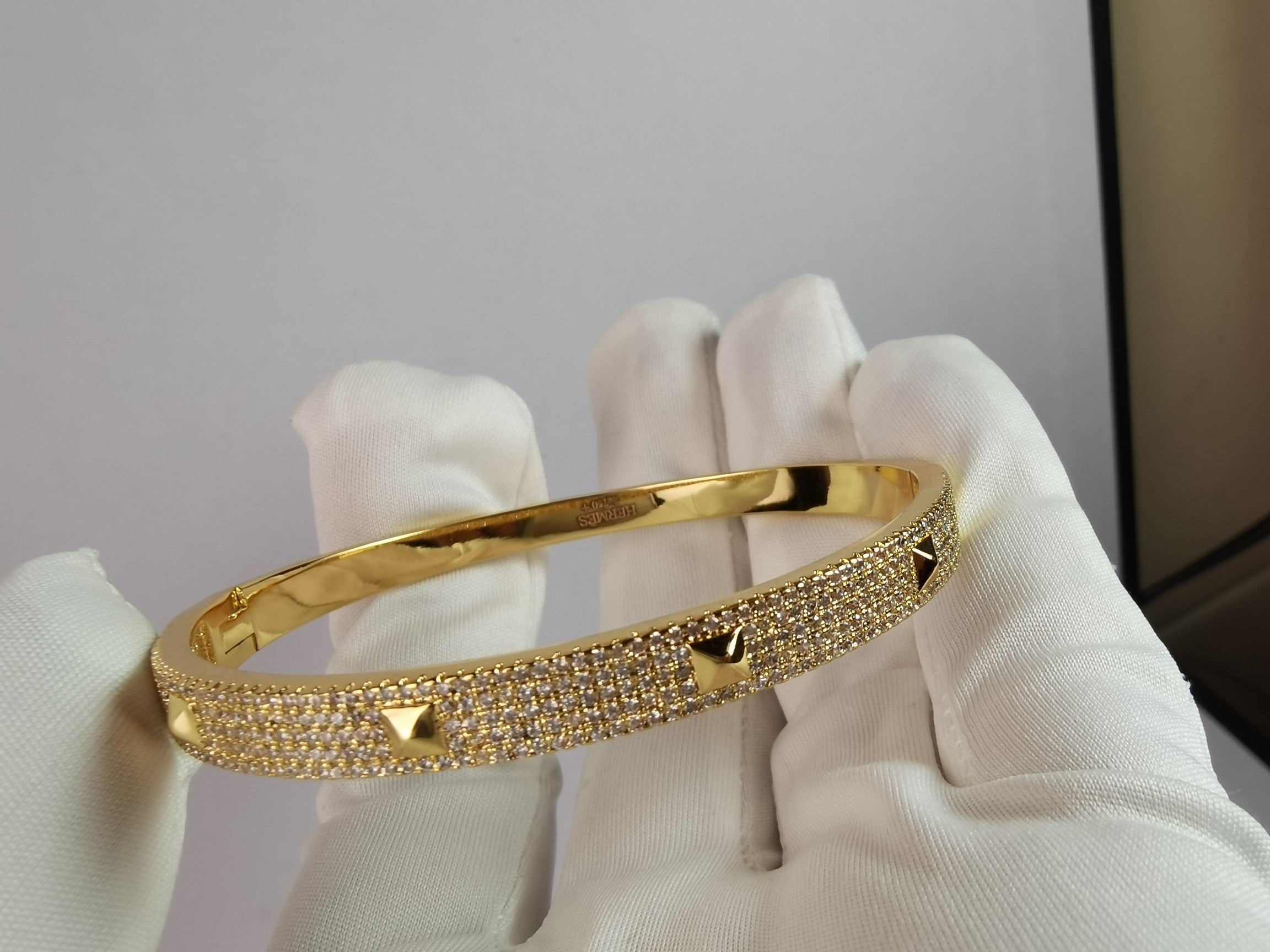 18K Hermes Collier De Chien Diamond Bracelet