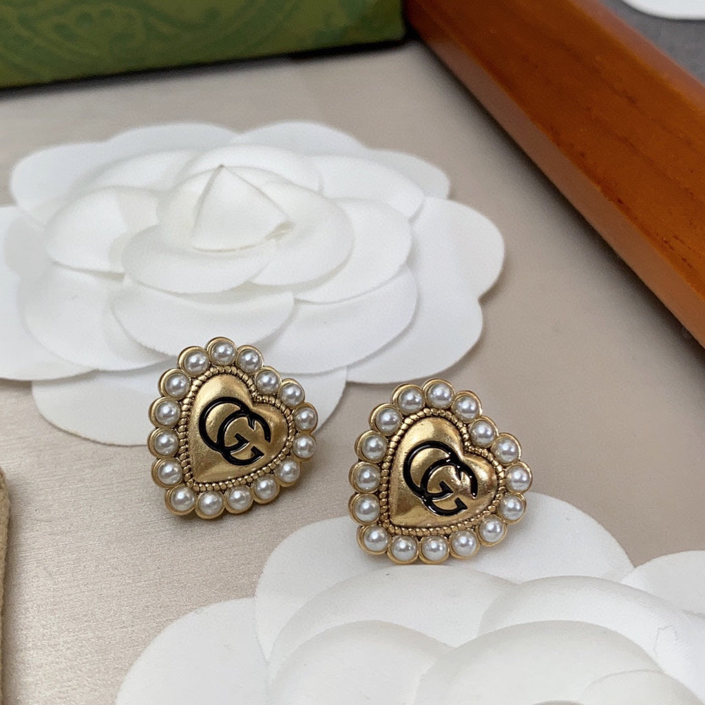 18K Gucci Double Heart Pearl Earrings