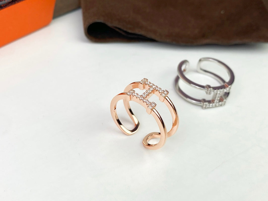 18K Hermes Ever Chaine D'ancre Ring