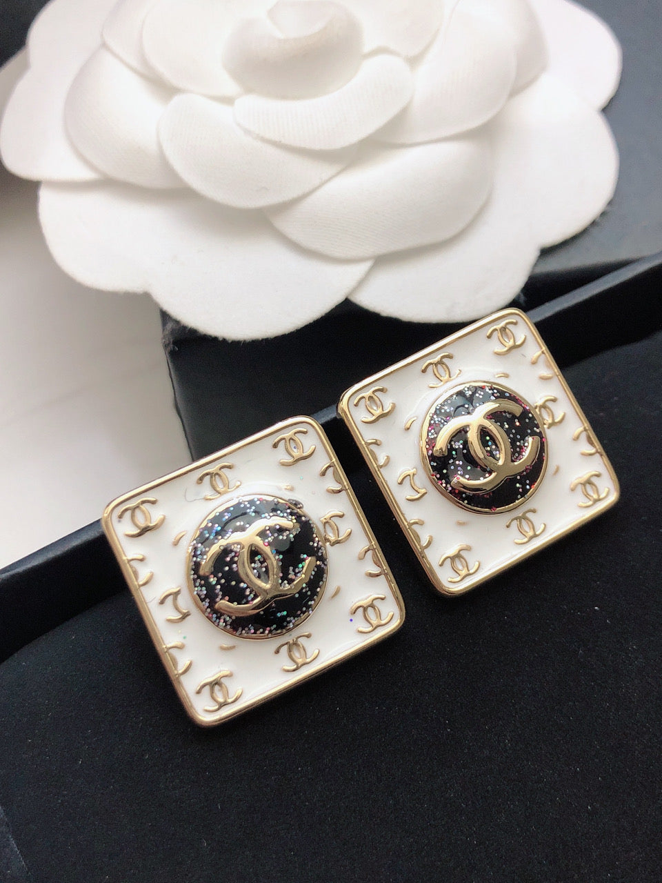 18K Chanel Vintage Earrings
