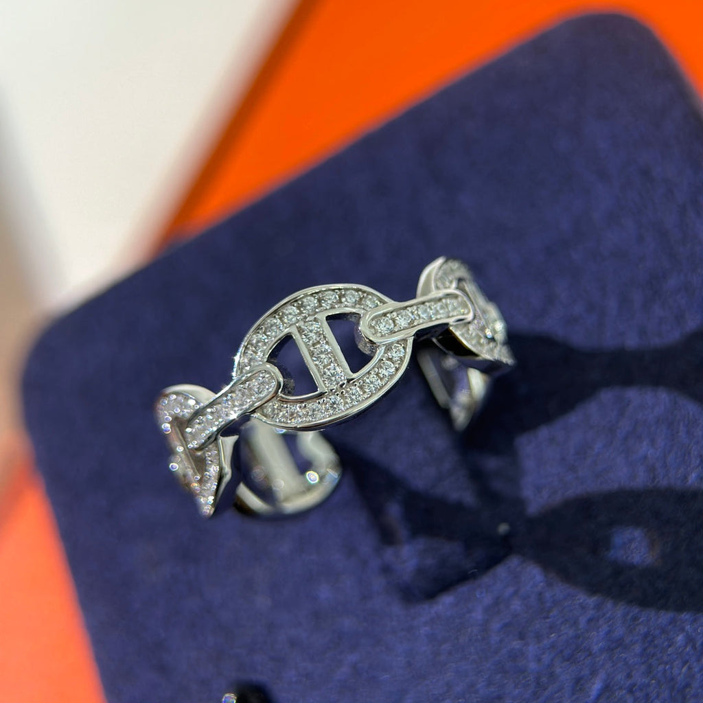 18K Hermes Chaine d'Ancre Enchainee Diamond Ring