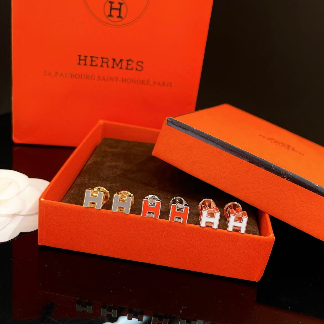 18K Hermes Cage D'H Earrings